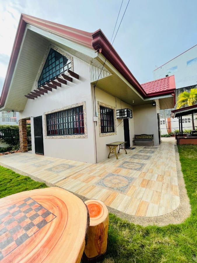 Resthouse Fully Airconditioned W/ Private Parking Villa Tuguegarao City Buitenkant foto