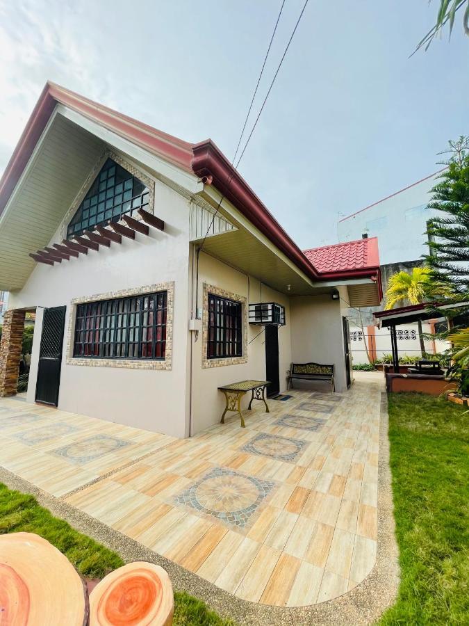 Resthouse Fully Airconditioned W/ Private Parking Villa Tuguegarao City Buitenkant foto